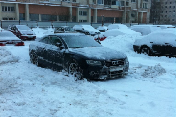 Как завести припаркованный автомобиль зимой