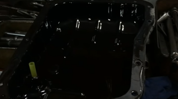 Производим замену масла в автоматической коробке передач автомобиля Toyota Camry.