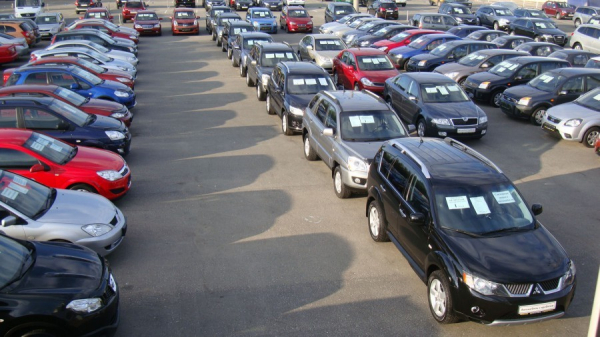 Покупка подержанного автомобиля: советы и предостережения