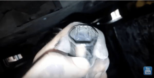 Как заменить рулевую рейку на автомобиле Ford Focus