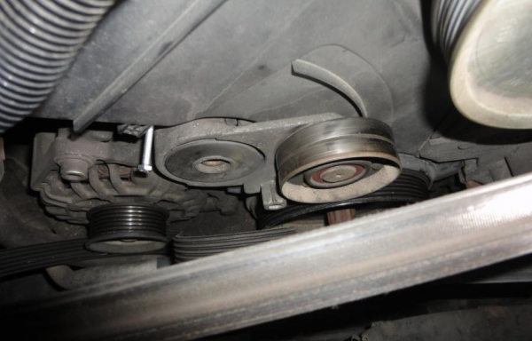 Как пошагово заменить насос рулевого управления на Audi A6