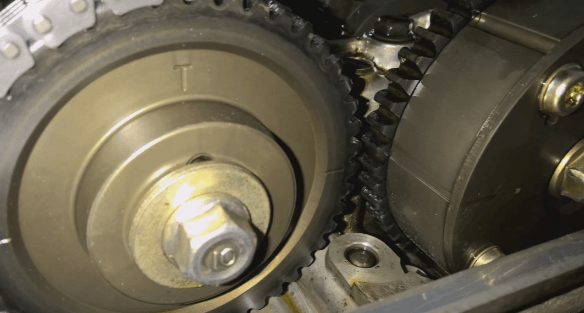 Как заменить цепь ГРМ на автомобиле Mazda 3